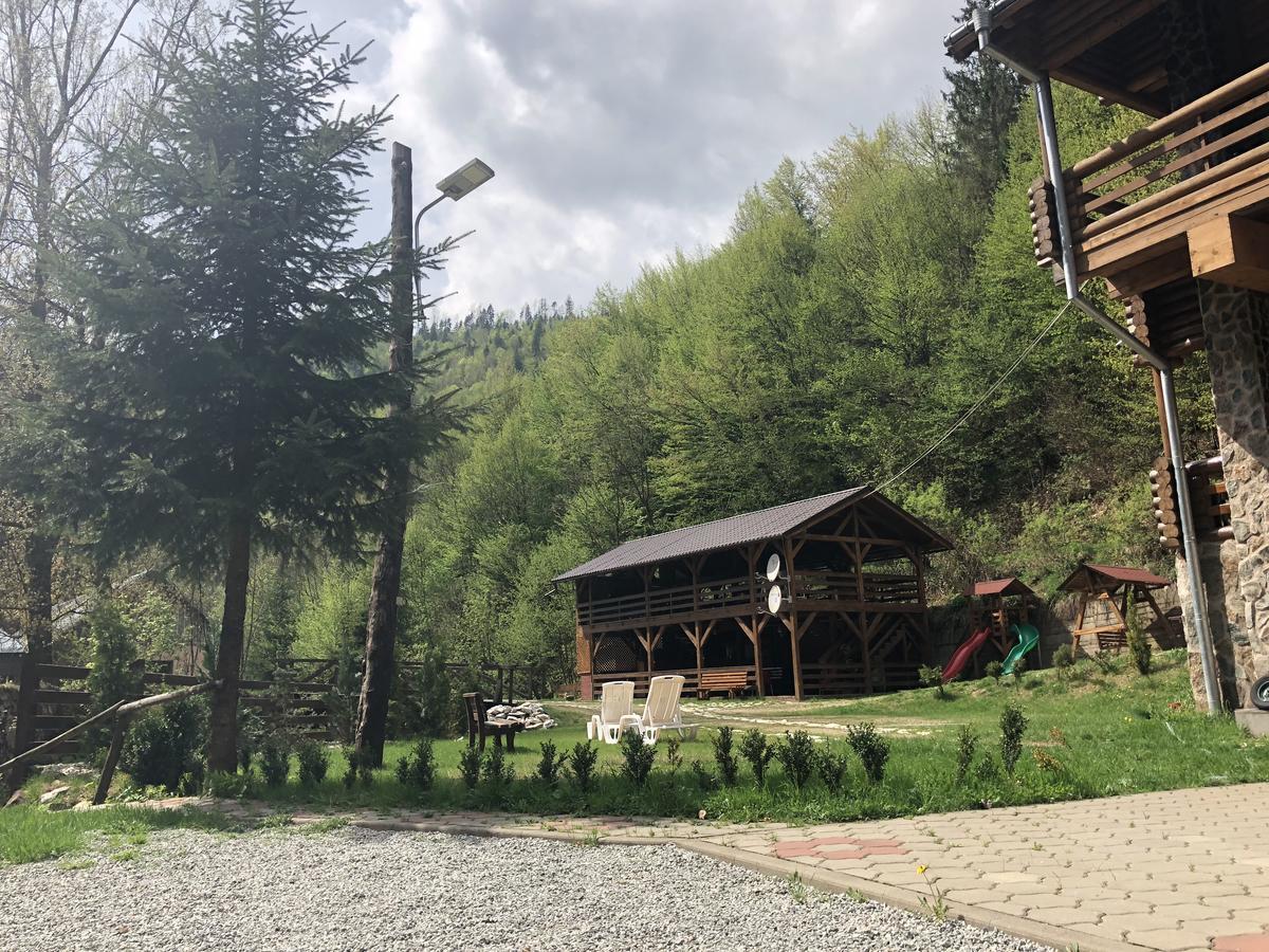 Cabana Bradul Rodna Exteriér fotografie
