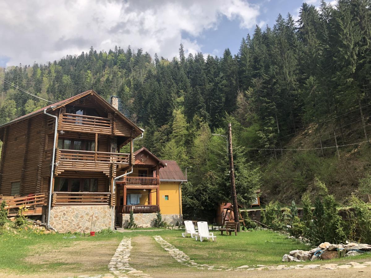 Cabana Bradul Rodna Exteriér fotografie